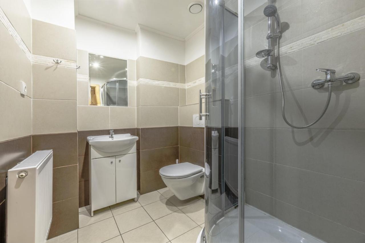 Hotel U Ozveny Dolni Adrspach Exterior foto